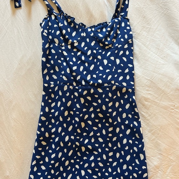 Reformation Dress - Picture 2 of 4